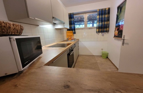 Bad Mitterndorf House | Beautiful private villa for 6 people with WIFI, TV, patio, pets allowed and parking