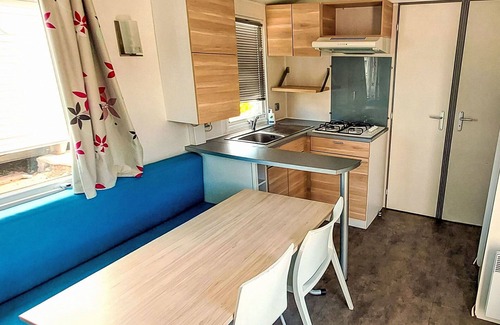 Dolni Chabry House | Beautiful private villa for 4 people with A/C, WIFI, pool, terrace, pets allowed and parking