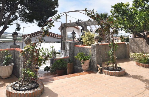 Motril House | Beautiful private villa for 5 people with private pool, A/C, WIFI, TV, terrace and pets allowed