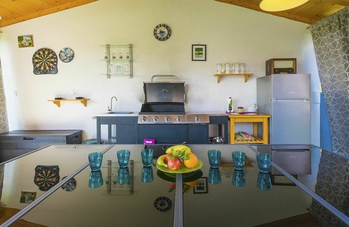 Orihi House | Beautiful private villa for 12 guests with private pool, A/C, WIFI, TV, terrace and pets allowed