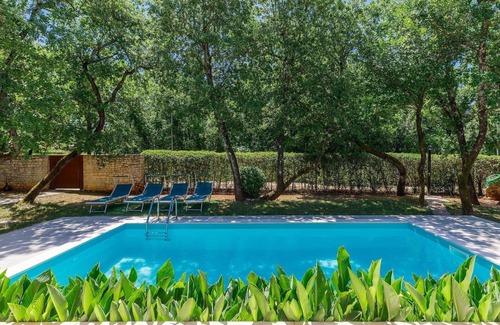 Babici House | Beautiful private villa for 4 people with WIFI, A/C, private pool, TV, terrace and pets allowed