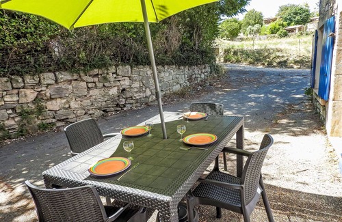 Limans House | Beautiful private villa for 4 guests with WIFI, TV, terrace, pets allowed and parking