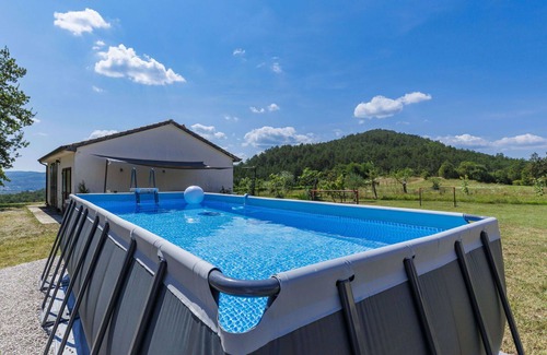 Buzet House | Beautiful private villa with A/C, WIFI, private pool, TV, terrace, pets allowed and panoramic view