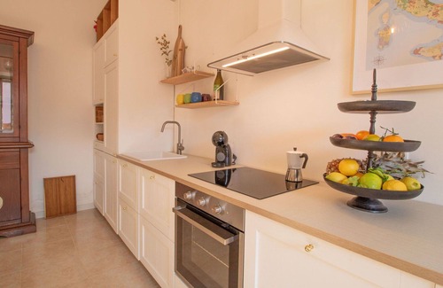Anzio Villa | Beautiful private villa for 8 people with WIFI, A/C, TV and parking