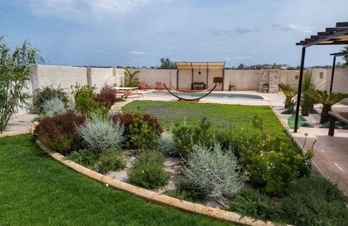 Nardo Villa | Beautiful private villa for 6 guests with WIFI, A/C, private pool, patio and pets allowed