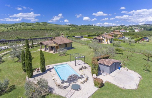 Sutri Villa | Beautiful private villa with A/C, WIFI, private pool, TV, terrace, panoramic view and parking
