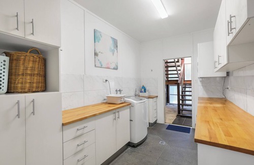 Amity Point House | Beautiful Property with all bedrooms with ensuites