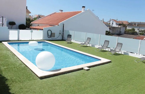 Charneca de Caparica e Sobreda House | BEAUTIFUL HOLIDAYS HOME IN CAPARICA