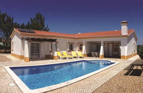 Aljezur Villa | Beautiful family cottage w/pool in the heart of the Vicentine Coast