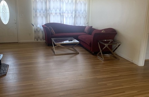 Everett House | Beautiful, quiet and secured two bedroom house