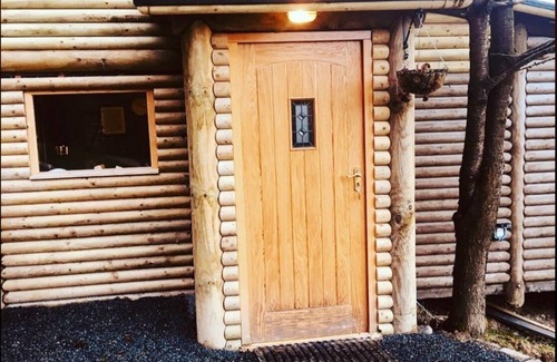 Llandegla House | Beautiful quirky log cabin situated at the foot of Llandegla Forest