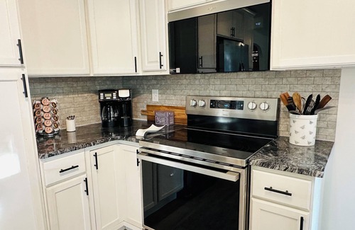 West Goshen House | Beautiful Rancher-Style Home - Pet Friendly