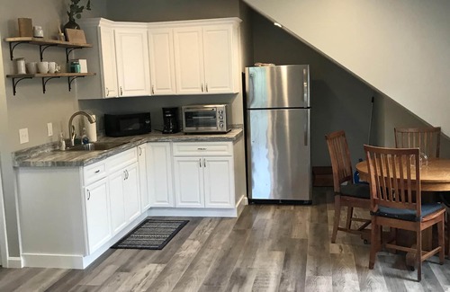 Narragansett Pier House | Beautiful, recently built 6BR/4BA Home in Narragansett Pier!