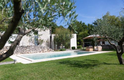 Sveti Petar u Sumi Villa | Beautiful restored farmhouse with private pool and gardens
