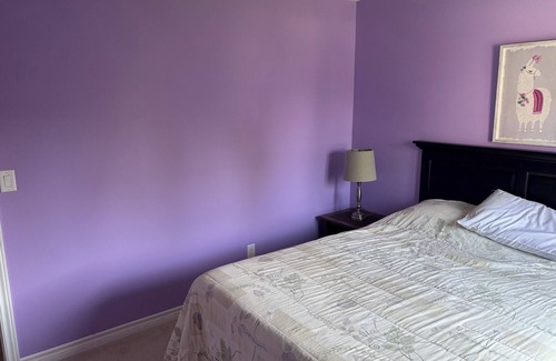 North Bay House | Beautiful Room, Comfortable Bed, South Facing Window