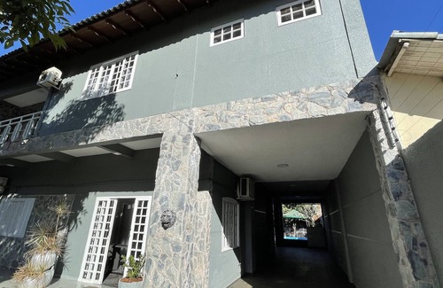 Vila Yolanda Apartment | Beautiful room overlooking the pool in the center of FOZ