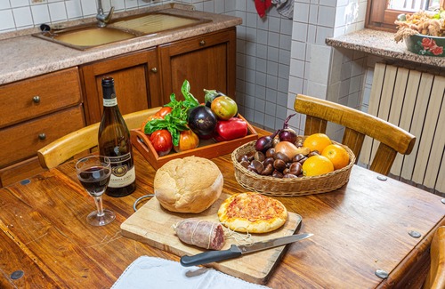 Clavesana House | Beautiful rustic in the Langhe