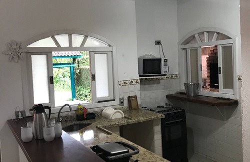 Barra do Sahy House | BEAUTIFUL SOBRADO 04 BEDROOMS AIR CONDITIONING AND SWIMMING POOL STREET WITHOUT EXIT AND SUPER CALM