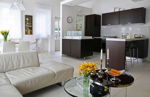 Split House | Beautiful Seafront Luxury Villa in Quiet Area Close to Center of Split