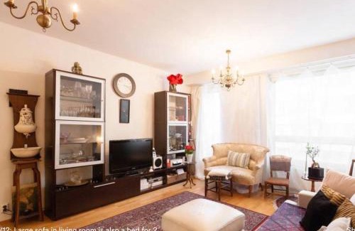 Punavuori Apartment | BEAUTIFUL SEASIDE TOWN Apartment with SAUNA and on-premise RESTAURANTS GYM ,SUPERMARKET