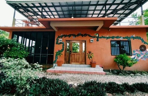 Corozal House | Beautiful, Secluded, and Serene - Steps from the Caribbean Sea!