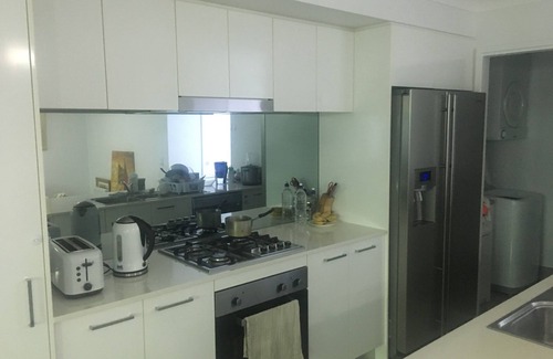 Biggera Waters House | Beautiful, secure town house in gated complex