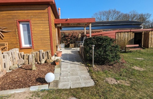 Wieck auf dem Darss Apartment | Beautiful separate vacation home in the center of Wieck a. Darß - "App. An der Arche"