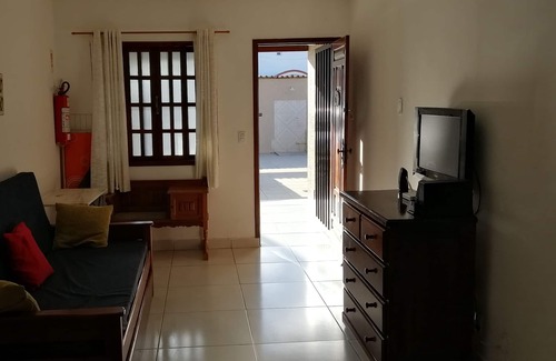Jardim Excelsior House | Beautiful single storey house, 2 bedrooms, 2 bathrooms and 3 parking spaces.