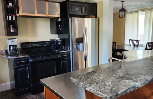 Back Cove House | Beautiful, single story ranch. Next to city park with ocean view!
