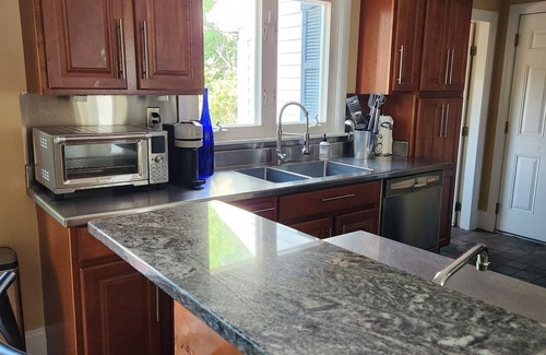 Back Cove House | Beautiful, single story ranch. Next to city park with ocean view!