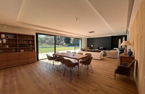 Mesquer Villa | Beautiful south-facing architect's house!
