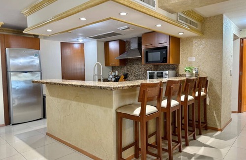 Quintas del Mar Apartment | Beautiful space by the beach and pool By Gps