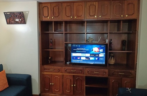 Mbotela Apartment | Beautiful spacious apartment in gated community 20 min from Internatn'l Airport!