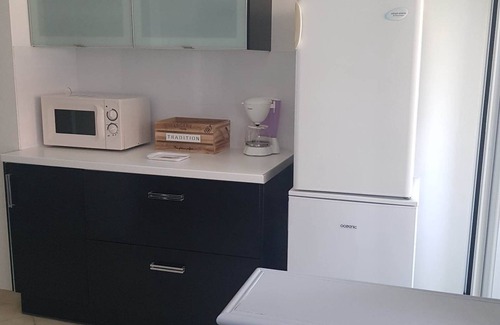 Fos-sur-Mer Apartment | BEAUTIFUL, spacious 70 M2 T3 APARTMENT for 4 people with lake view