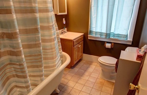 Confluence House | Beautiful, spacious home on Yough River and bike trail with hot tub