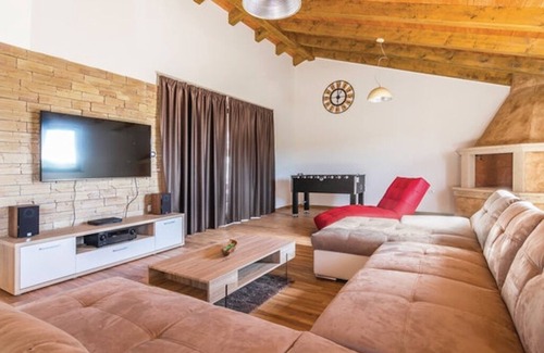 Bibici Villa | Beautiful, spacious villa in the heart of Istria