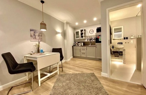 Itzehoe Apartment | Beautiful studio "Sylt" in the heart of Itzehoe