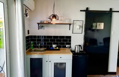 Bubali Apartment | Beautiful studio with pool, very close to Eagle Beach