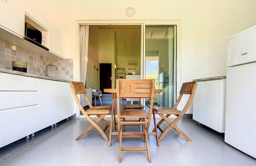 Cul de Sac Condo | Beautiful suite S11, pool, 5' from the sea, next to paradise Pinel Island