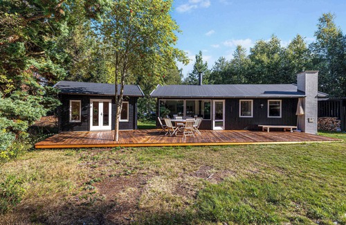 Hojby House | Beautiful summer house near forest and beach