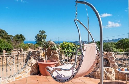 Cannigione Apartment | Beautiful Sun House Villa with Sea View, Wi-Fi, Balcony & Terrace