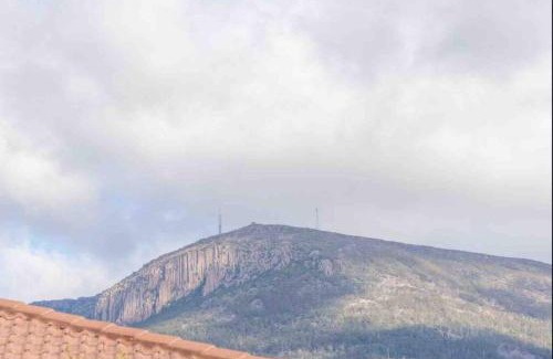 Lenah Valley Apartment | Beautiful Sunny house, 10 mins from Hobart City