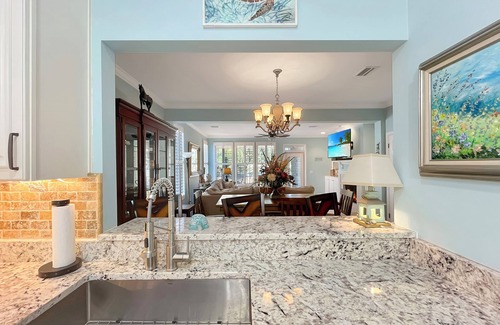 St. Simons Island Condo | Beautiful townhome on the Hampton River. 2 bedrooms and 2 1/2 bath.