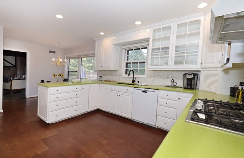 Mantua House | Beautiful Tudor Style Home in a great neighborhood