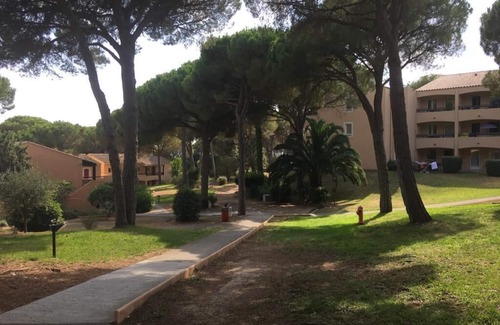 Valescure Apartment | Beautiful two-room apartment for 4-5 people.