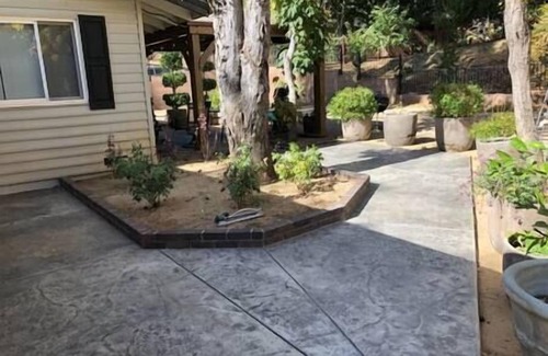 Sonora House | Beautiful Updated Home in Downtown Sonora