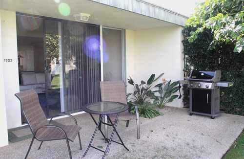 Sunrise Villas House | Beautiful Updated Townhouse