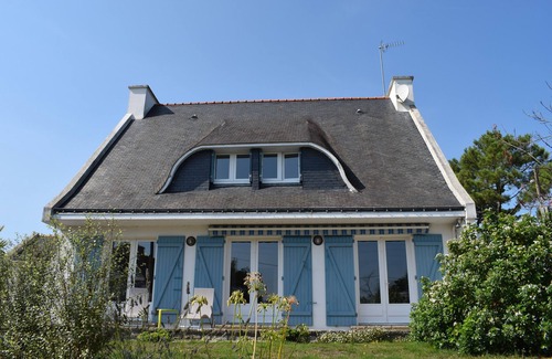 La Trinite-sur-Mer House | Beautiful vacation home with sea view, close to port and beaches
