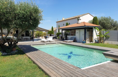 Saint-Jean-de-Vedas Villa | Beautiful villa, swimming pool and cicadas in a quiet area near the sea!