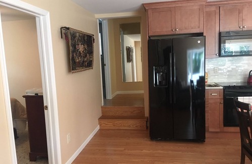 Lakeville Cottage | Beautiful vacation cottage with dock on Lake Wallenpaupack
